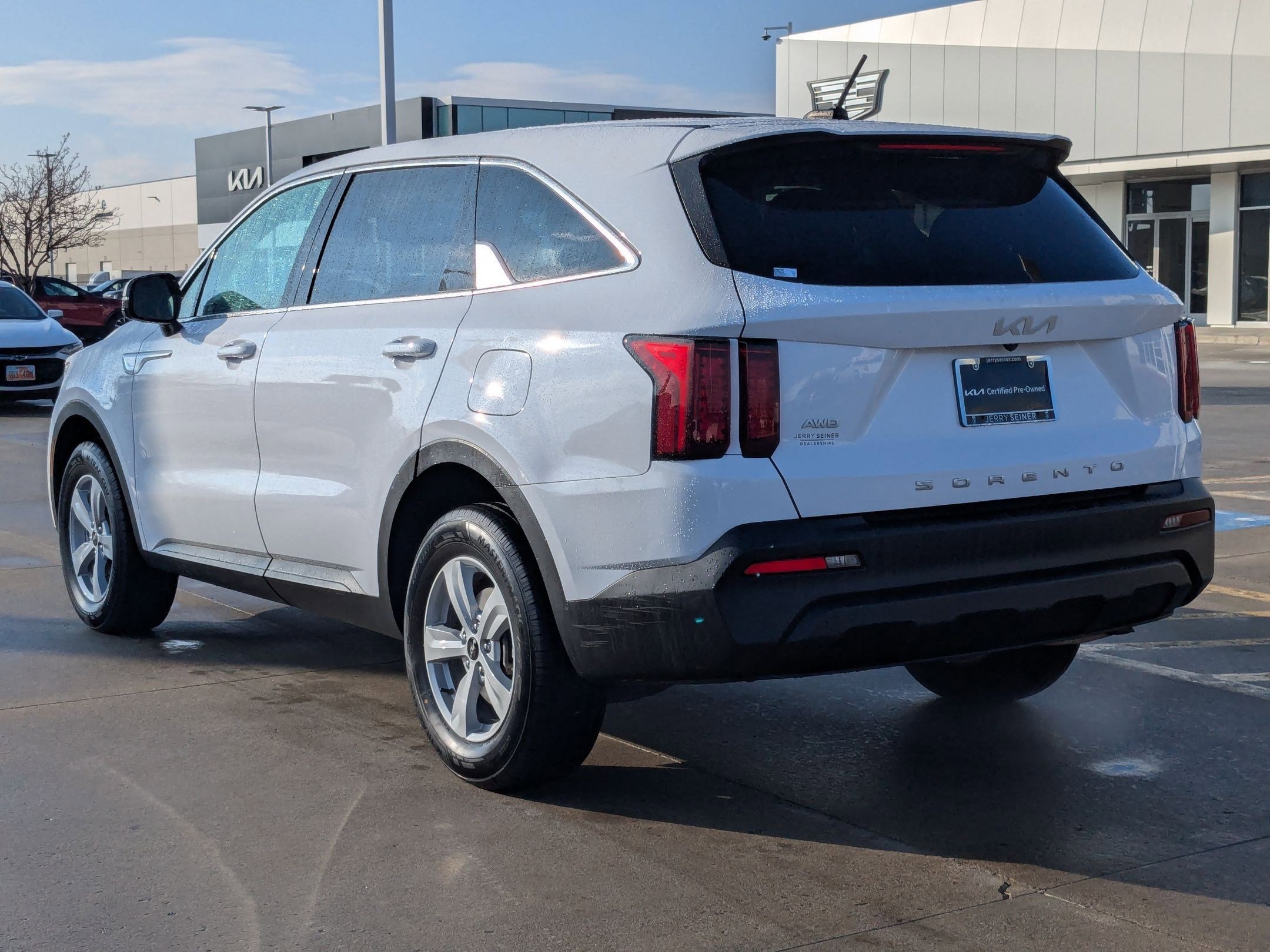 2022 Kia Sorento LX photo 3