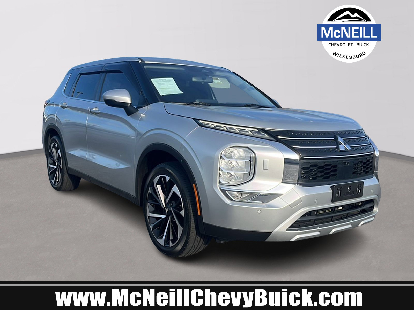 2022 Mitsubishi Outlander SE