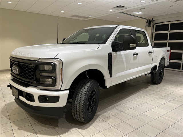 2026 Ford F-250 Super Duty XL's photo