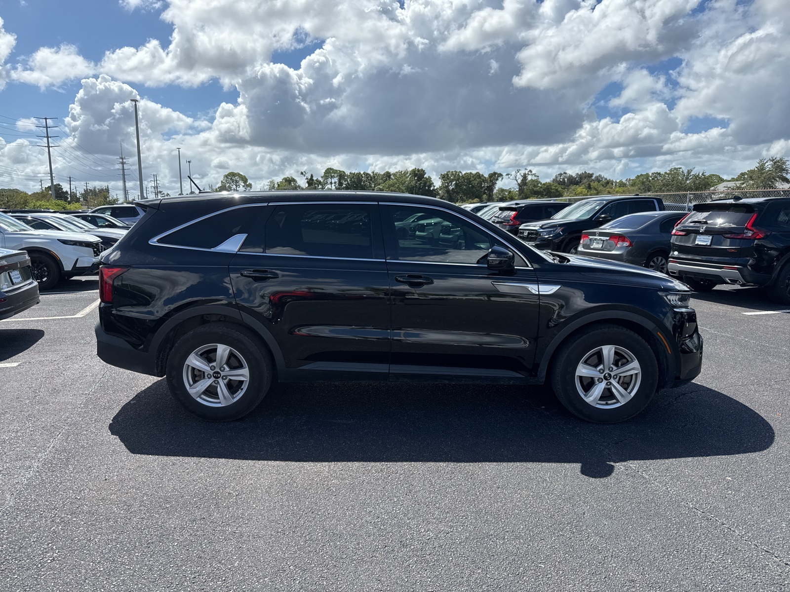 2021 Kia Sorento LX photo 7