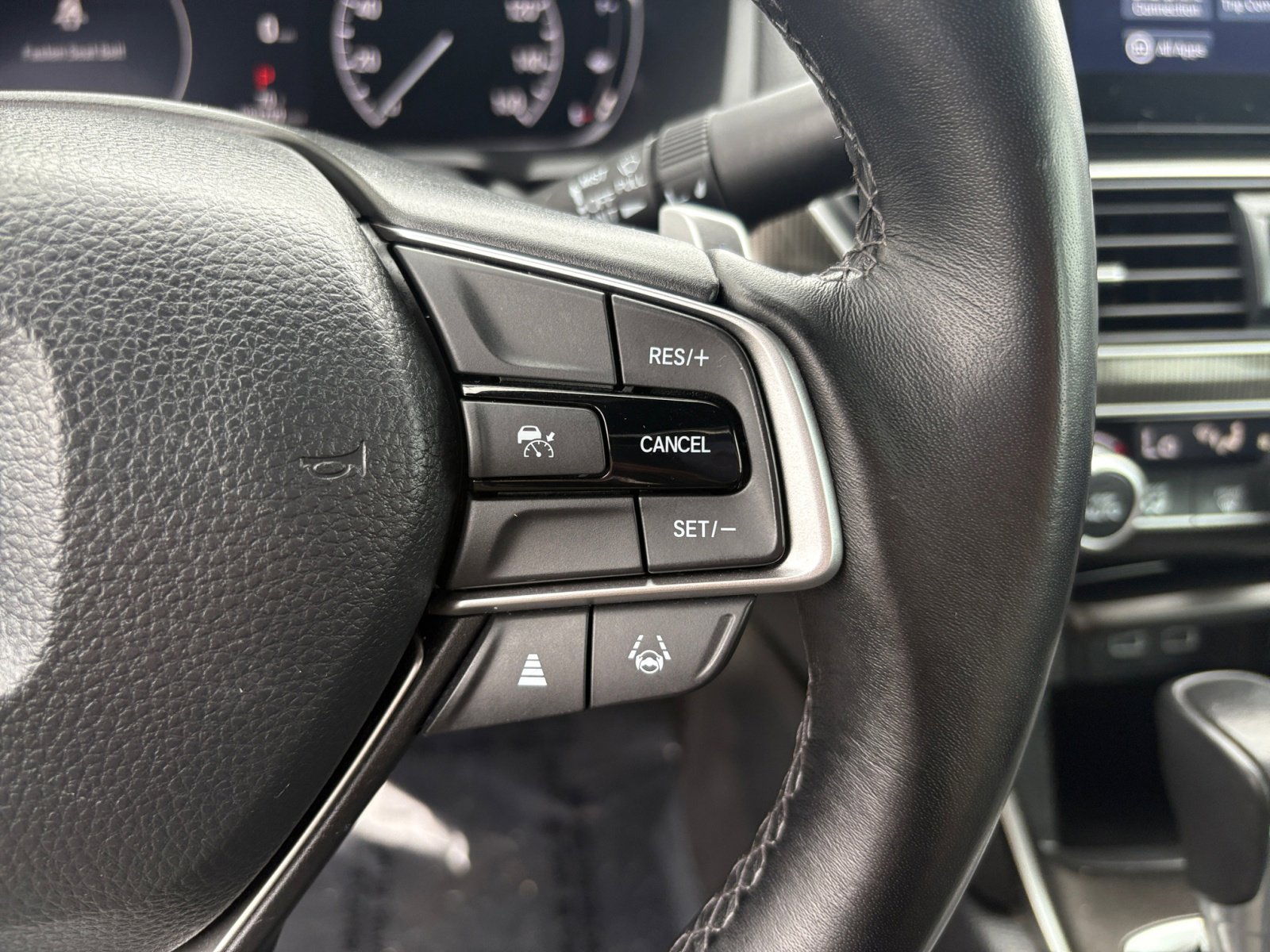 2022 Honda Accord Sport 1.5T photo 12