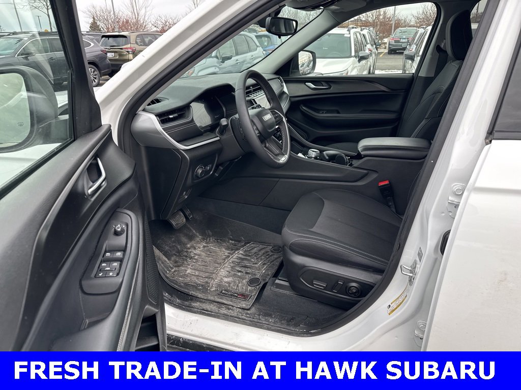 2023 JEEP GRAND CHEROKEE - Image 9