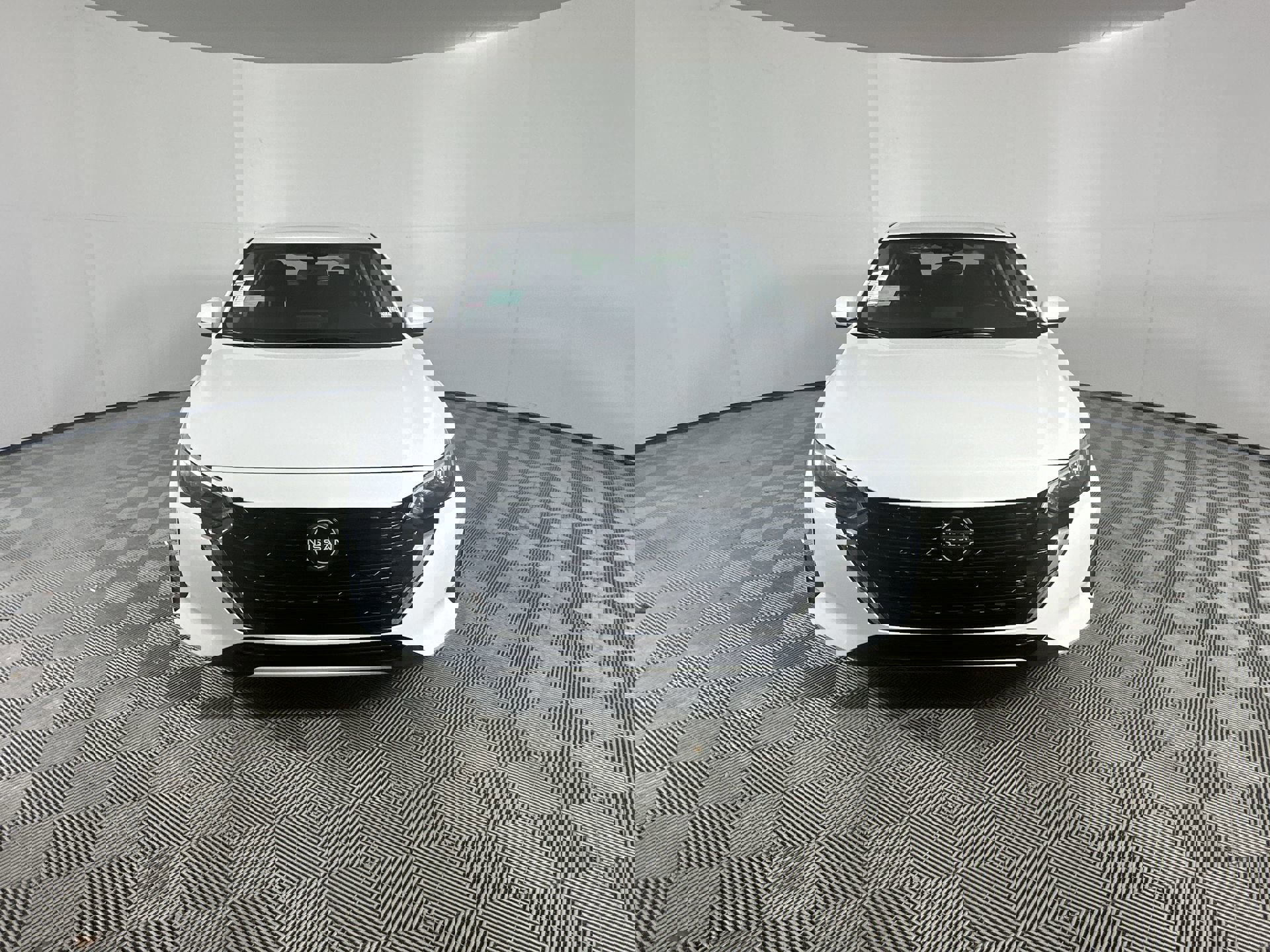 2025 Nissan Sentra SV photo 3