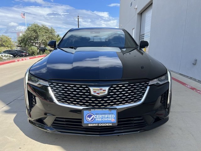2023 Cadillac CT4 Luxury photo 3