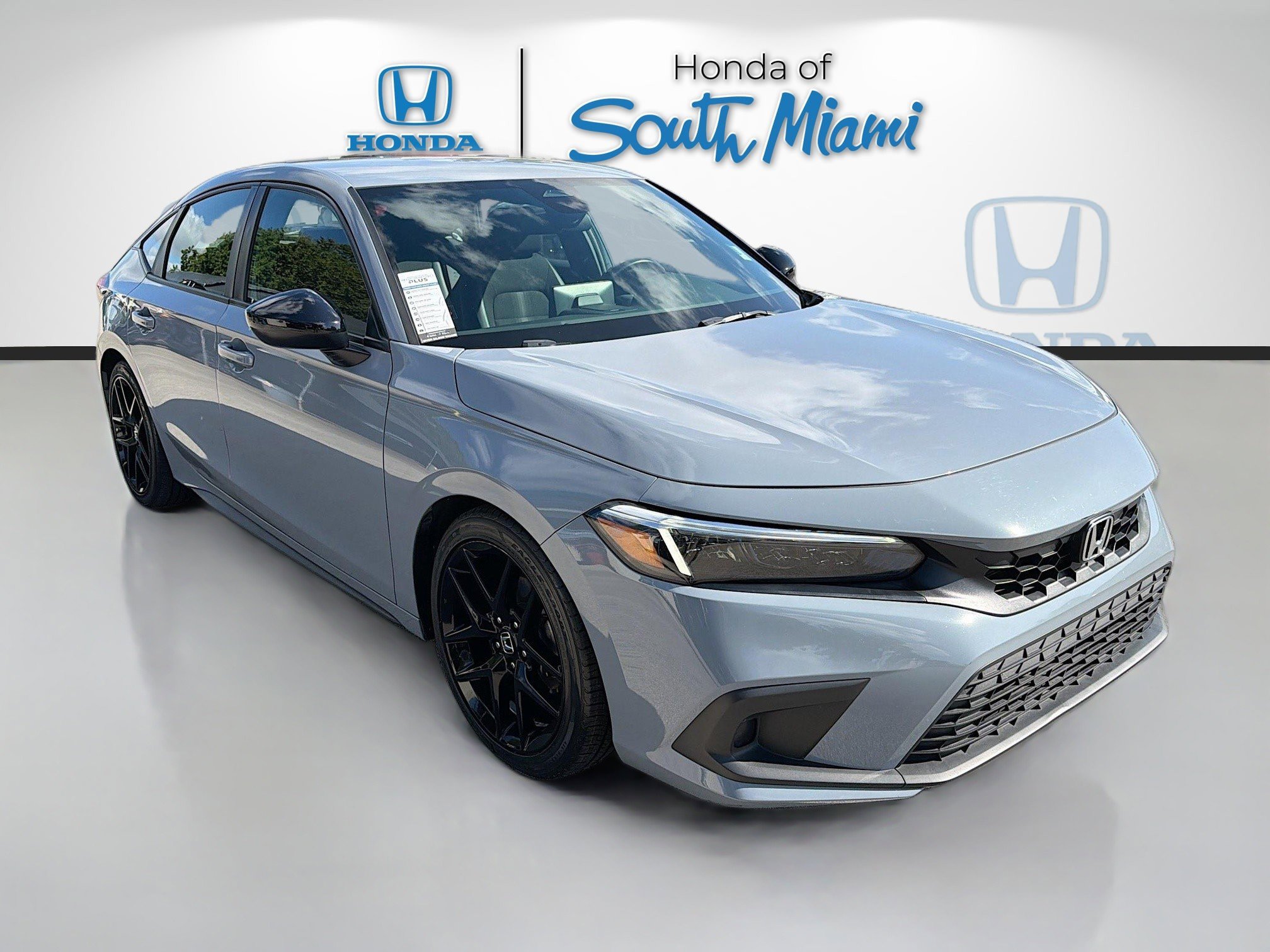 2024 Honda Civic Hatchback Sport's photo