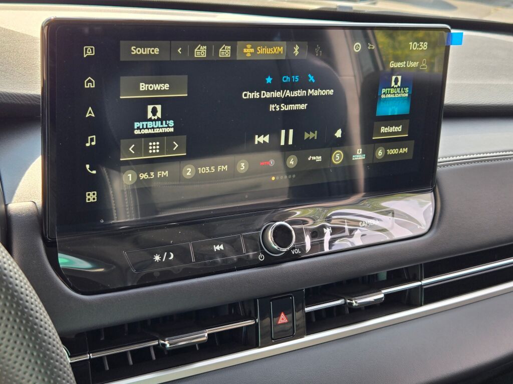 2025 Mitsubishi Outlander SE photo 25