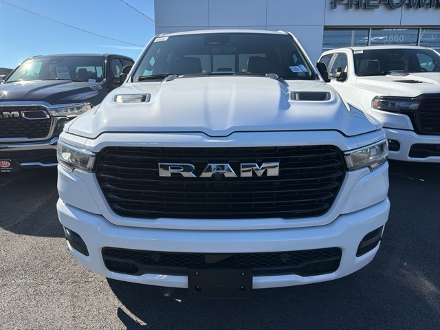 2026 Ram 1500 Laramie photo 2