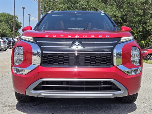 2025 Mitsubishi Outlander SEL photo 2