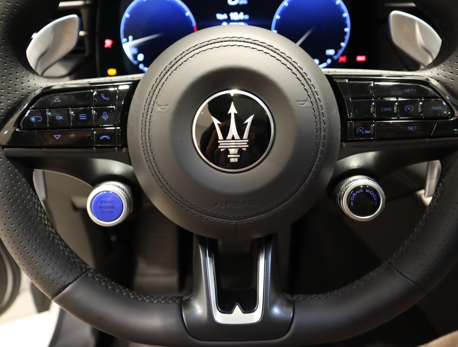 2025 Maserati Grecale photo 25