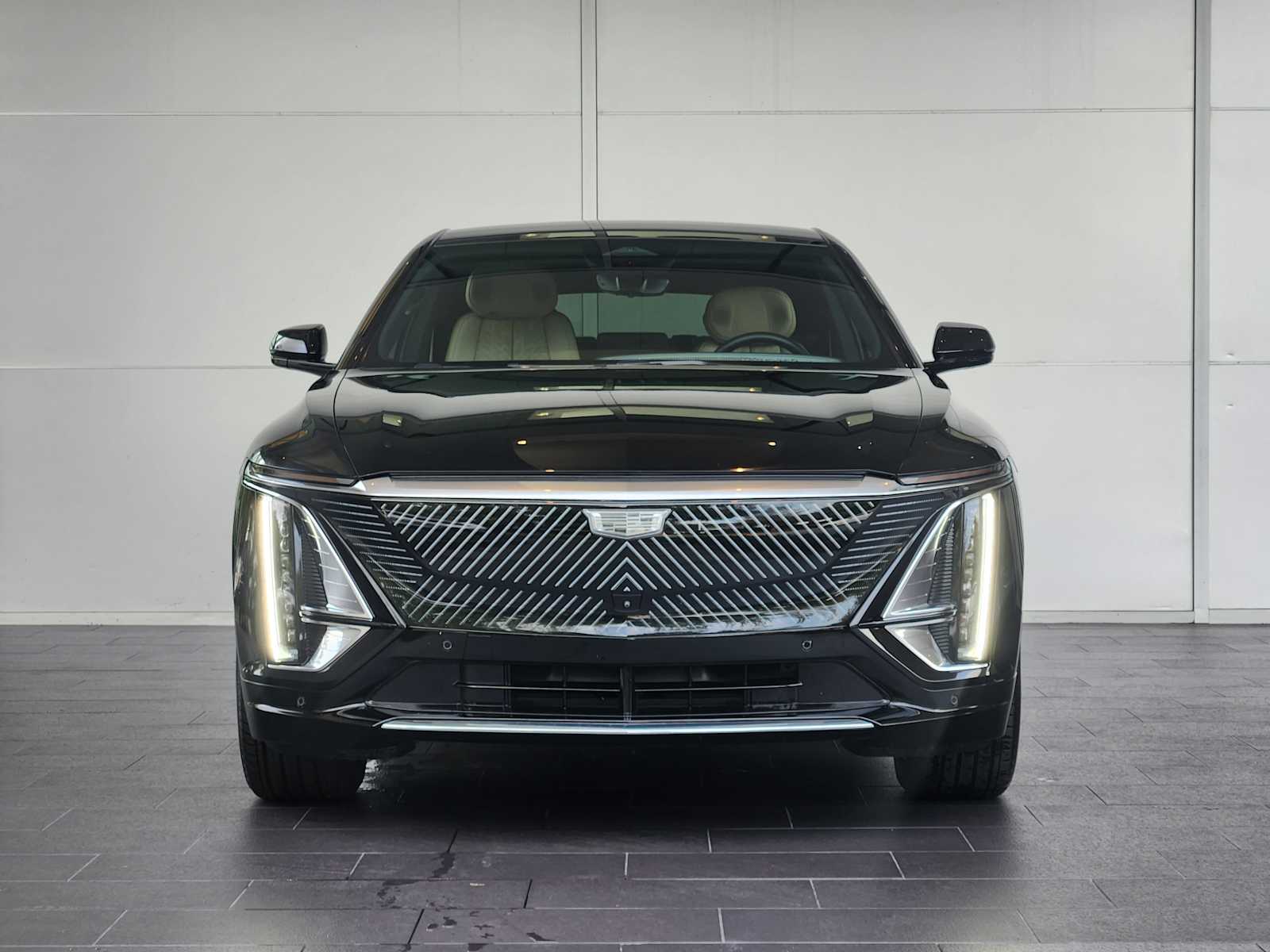 Certified 2024 Cadillac LYRIQ Luxury 3 with VIN 1GYKPSRK9RZ131161 for sale in Houston, TX