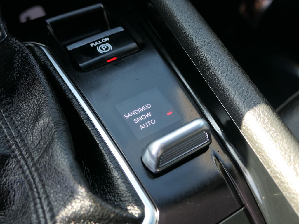 2025 Jeep Compass Latitude photo 13