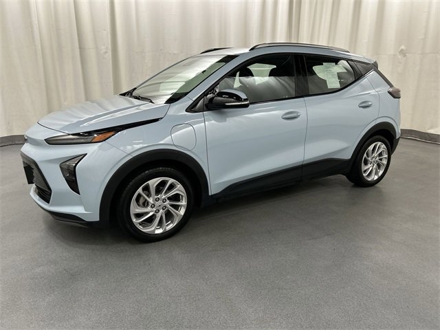Used 2022 Chevrolet Bolt EUV LT with VIN 1G1FY6S02N4111760 for sale in Waterbury, CT