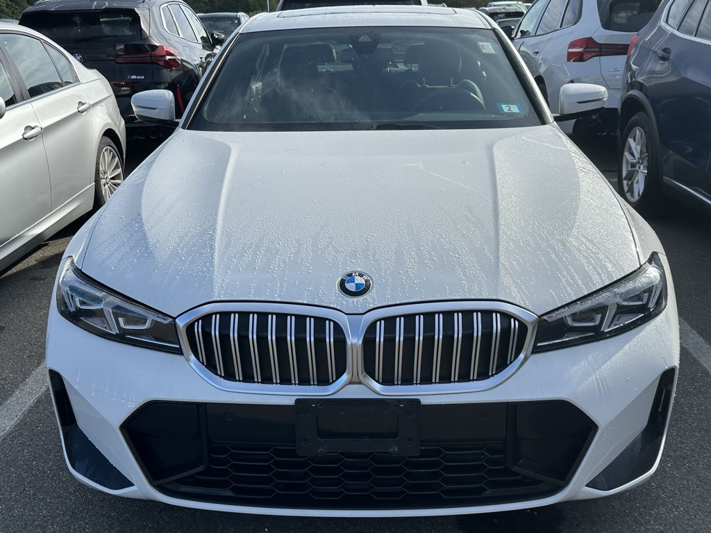 2023 Bmw 330i xDrive photo 2