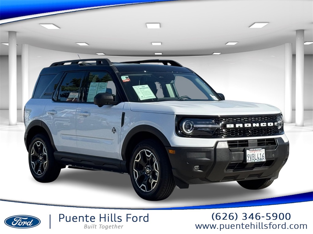 2025 Ford Bronco Sport Outer Banks's photo