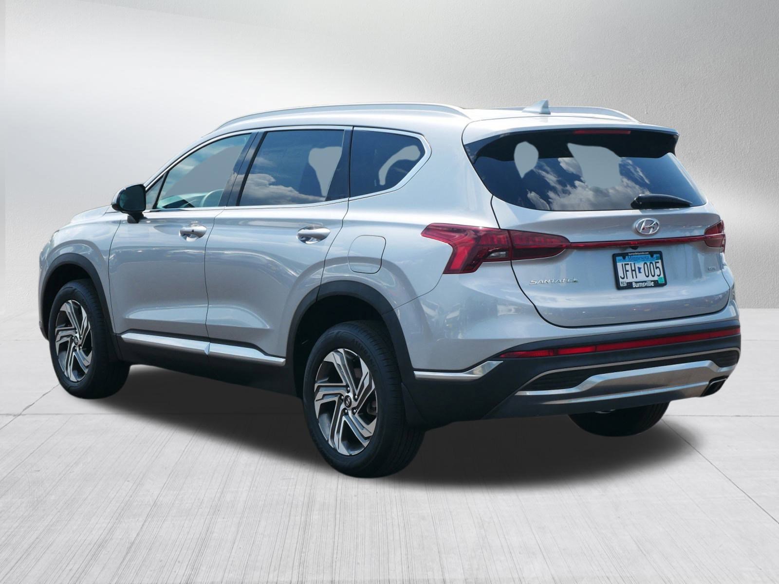2022 Hyundai Santa Fe SEL photo 4