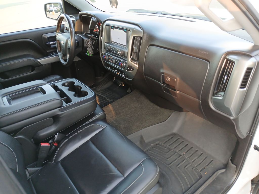 2018 Chevrolet Silverado 1500 LT photo 27
