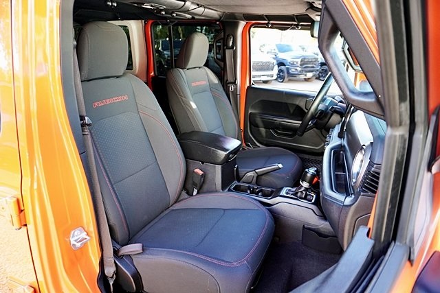 Used 2018 Orange Jeep Unlimited Rubicon image 16