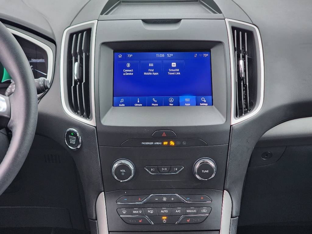 2020 Ford Edge SEL photo 3