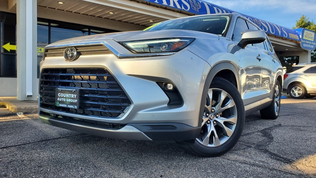 2024 Toyota Grand Highlander Limited photo 2