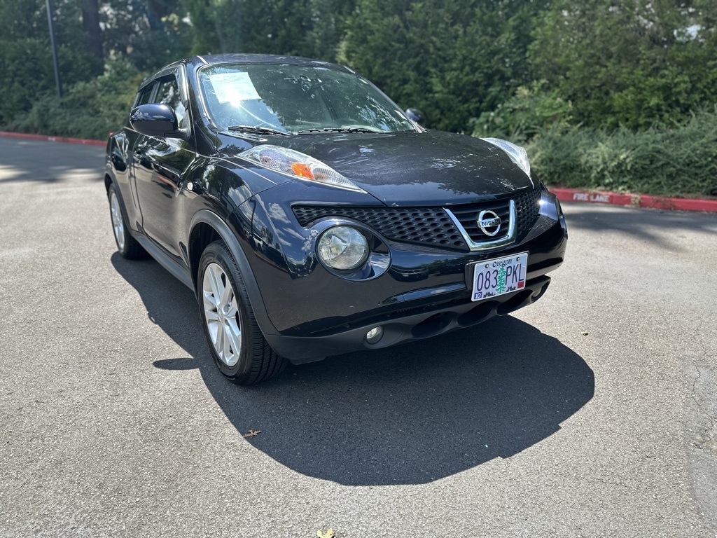 Used 2011 Nissan JUKE SL with VIN JN8AF5MV9BT026494 for sale in Gladstone, OR