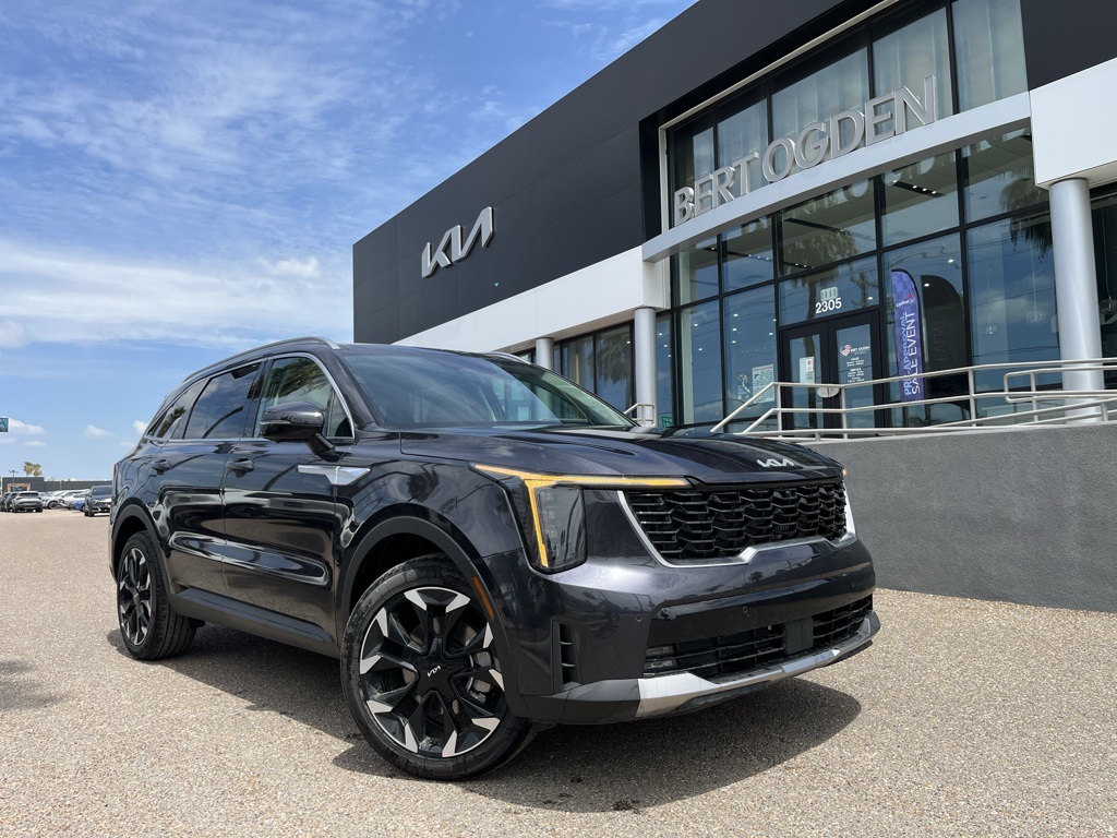 2025 Kia Sorento SX's photo