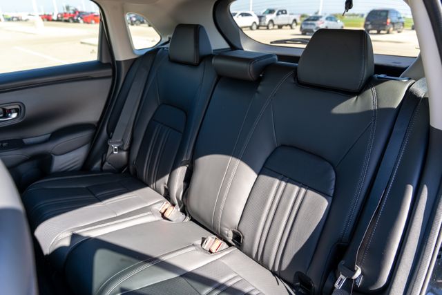 2026 Honda HR-V EX-L photo 13