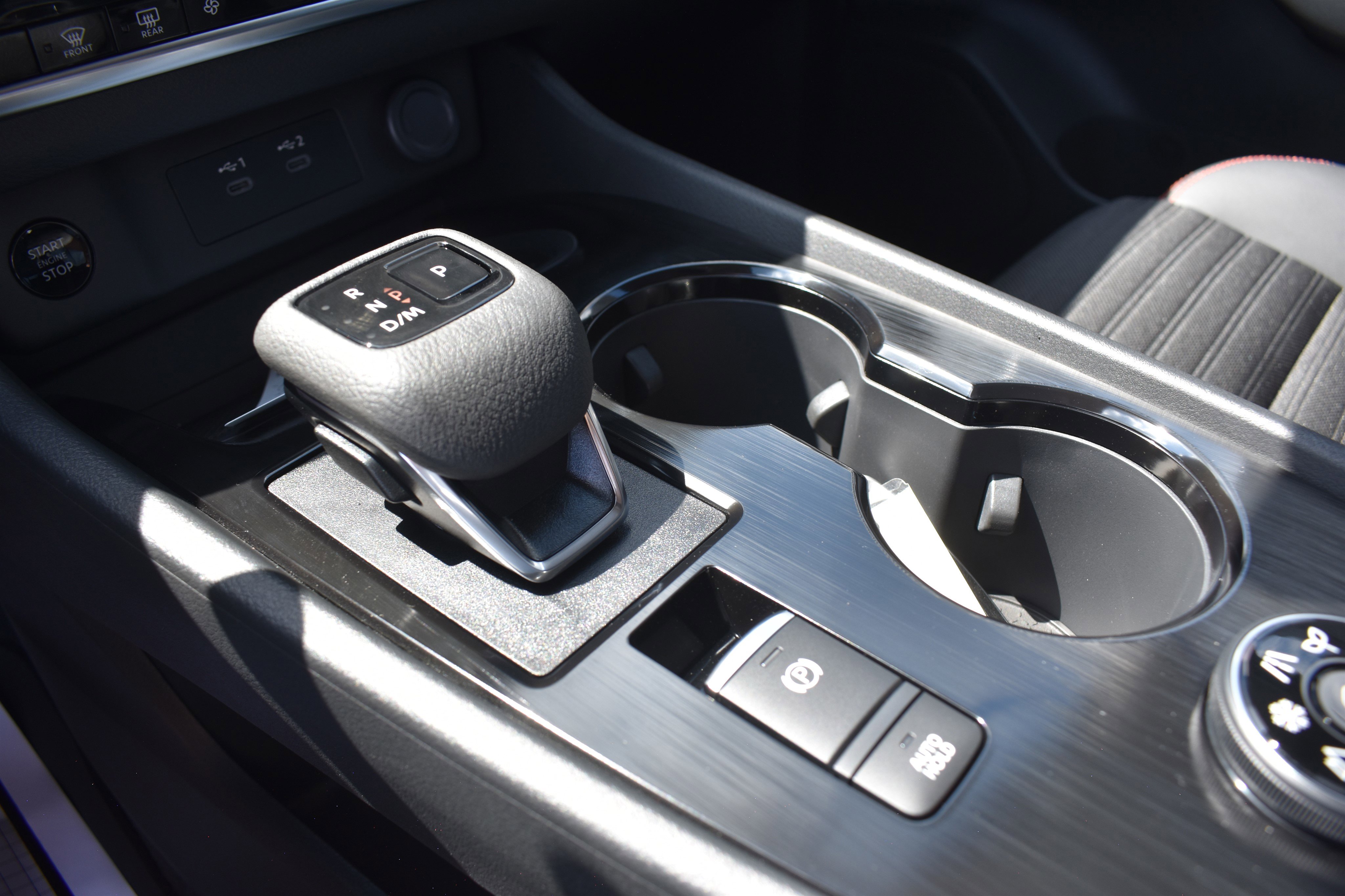 2026 Nissan Rogue SV photo 17