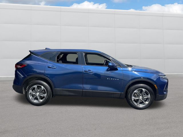 2023 Chevrolet Blazer 2LT photo 8