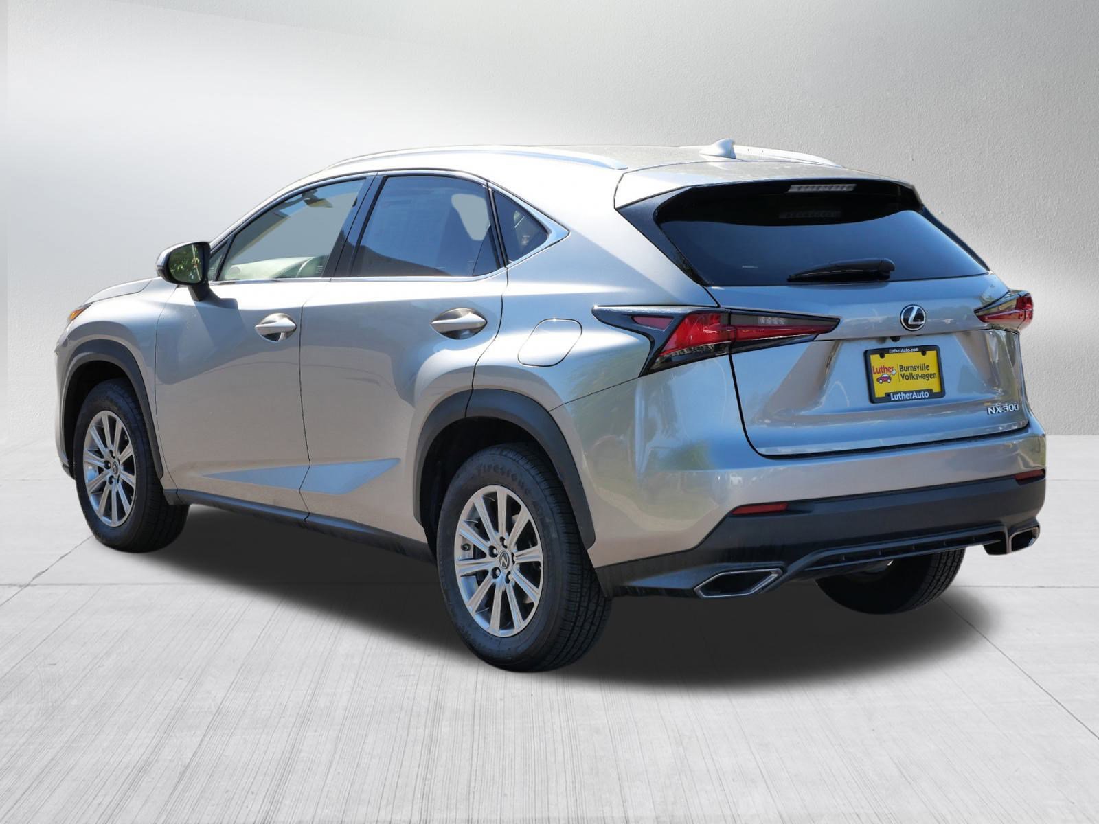 2020 Lexus NX 300 AWD photo 4