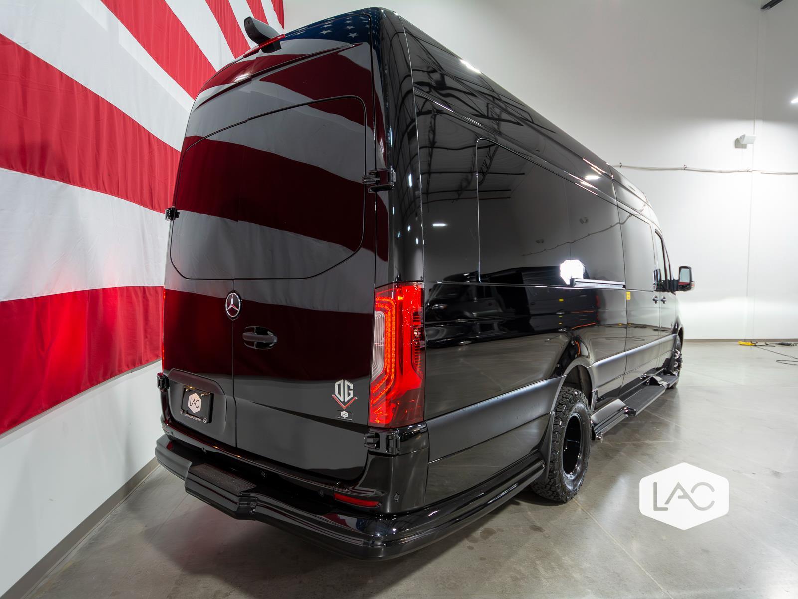 2024 Mercedes Benz Sprinter 3500 photo 12
