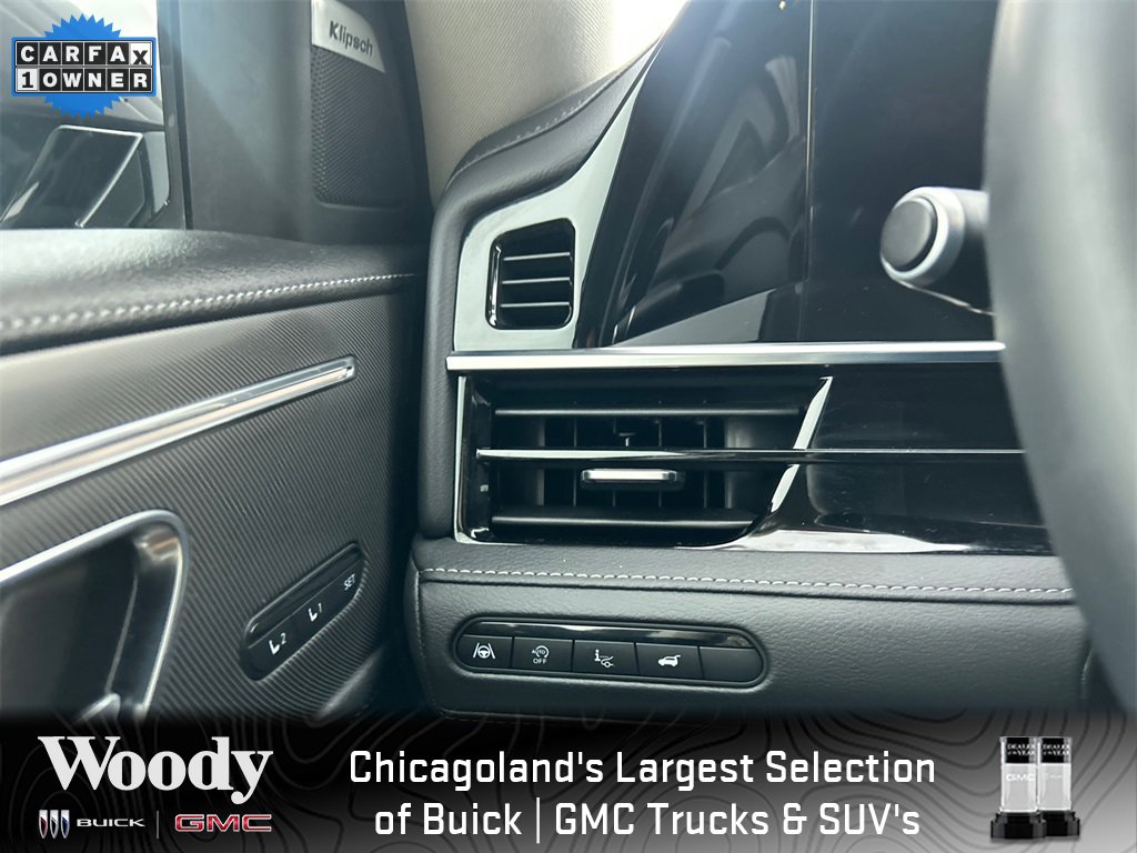 2025 INFINITI QX80 - Image 17