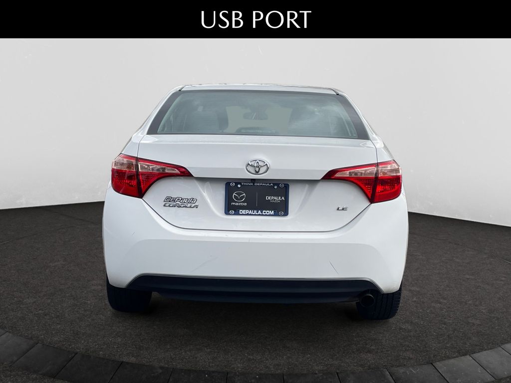 2018 Toyota Corolla LE photo 4