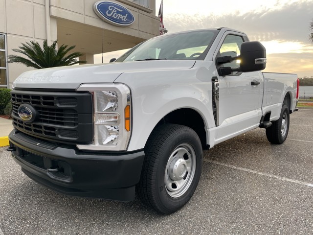 2024 Ford Super Duty F-350® XL