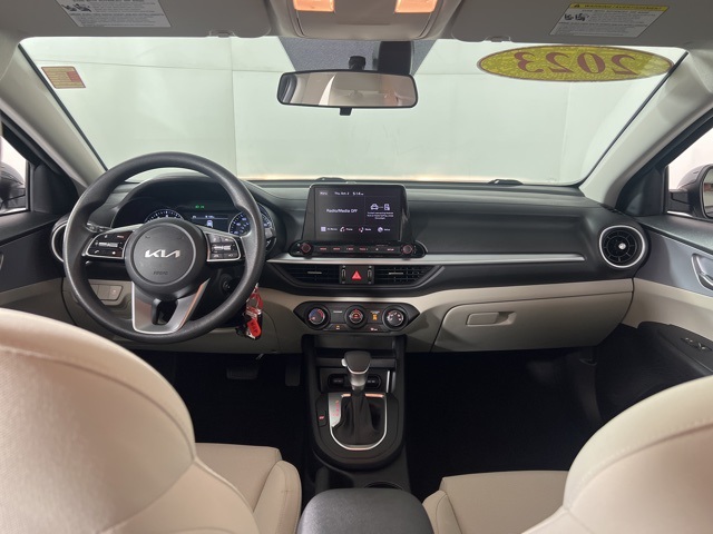 2023 Kia Forte LXS photo 11