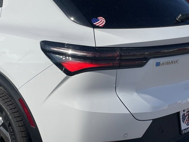 2026 Chevrolet Equinox EV 1LT photo 9