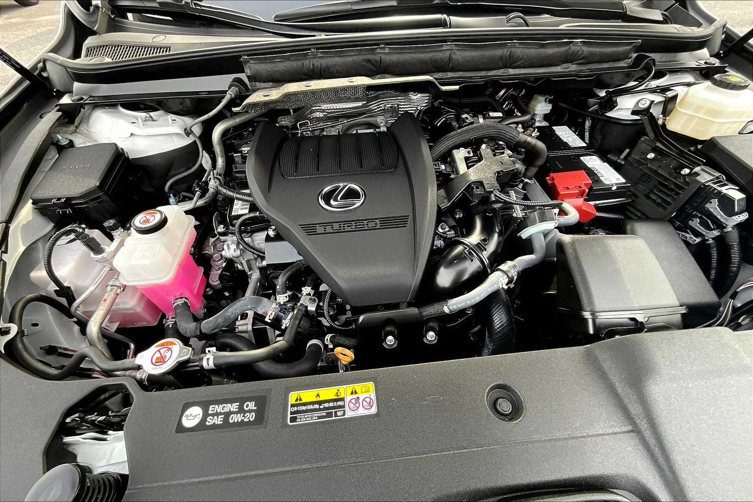2024 Lexus RX Premium AWD photo 29