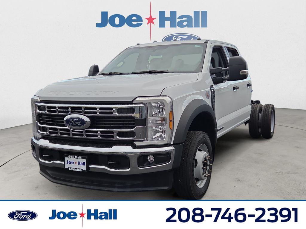 2024 Ford F-450 Super Duty Chassis Cab XLT's photo