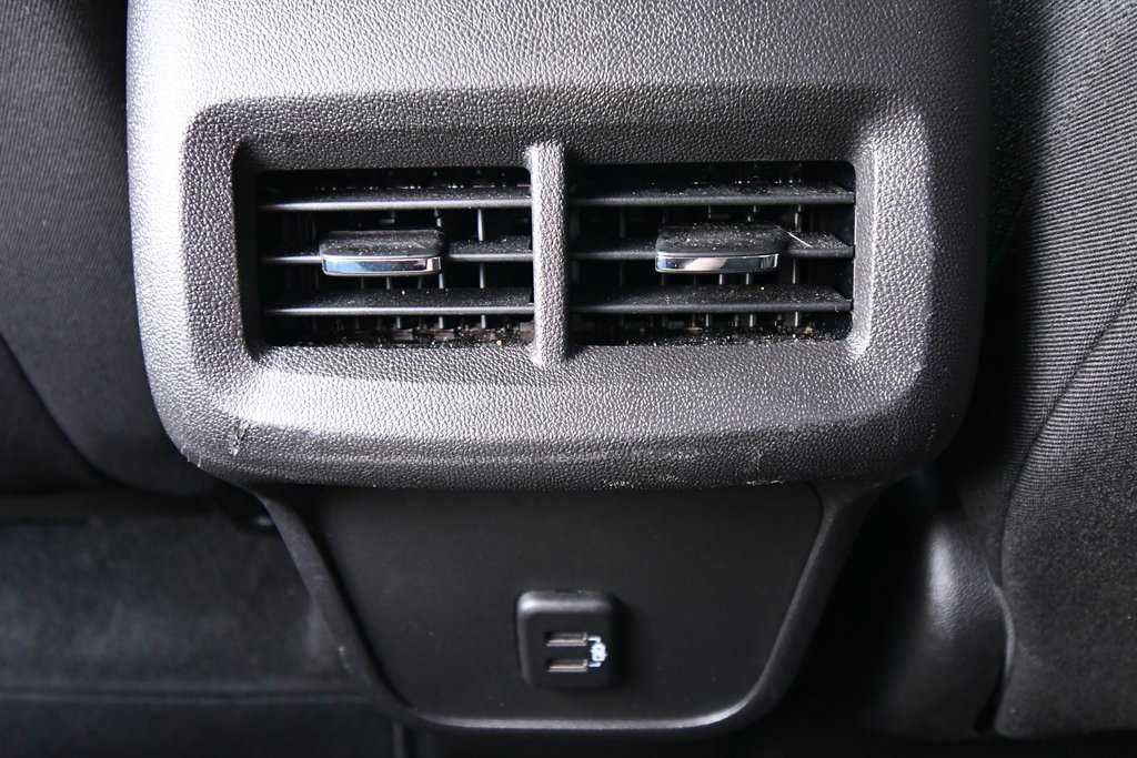 2024 Chevrolet Equinox LT photo 16