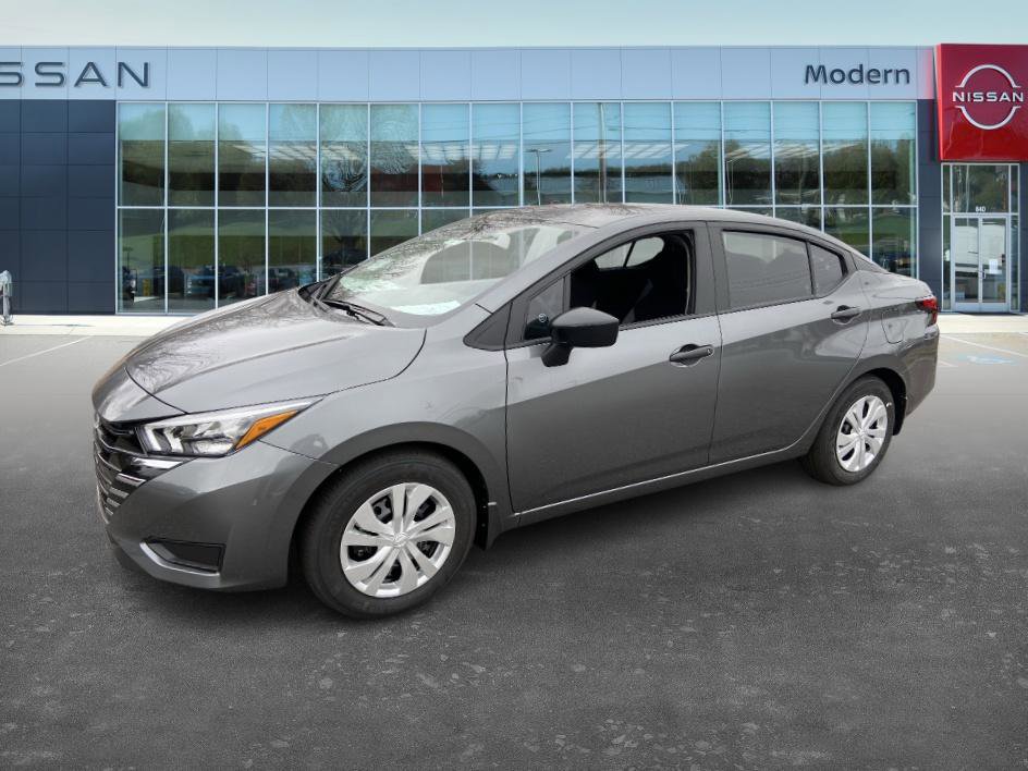2025 Nissan Versa S's photo