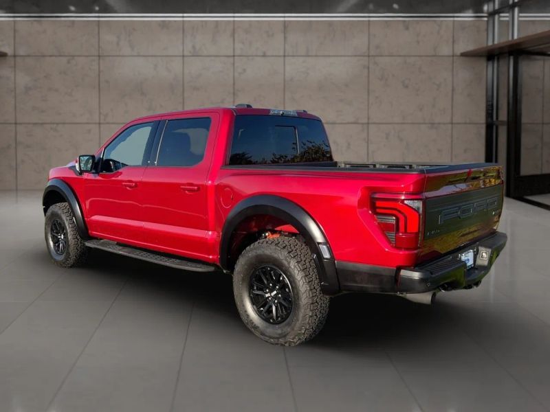 2025 Ford F-150 Raptor photo 4