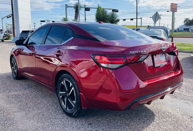 2024 Nissan Sentra SV photo 4