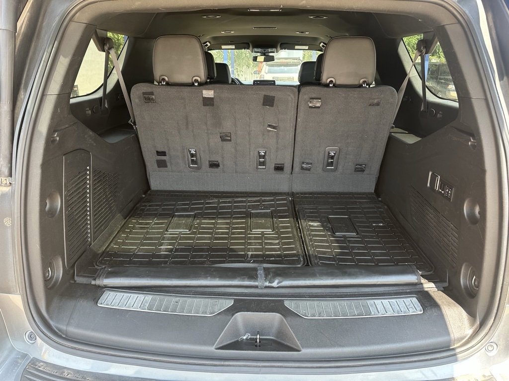 2022 Chevrolet Suburban Z71 photo 15
