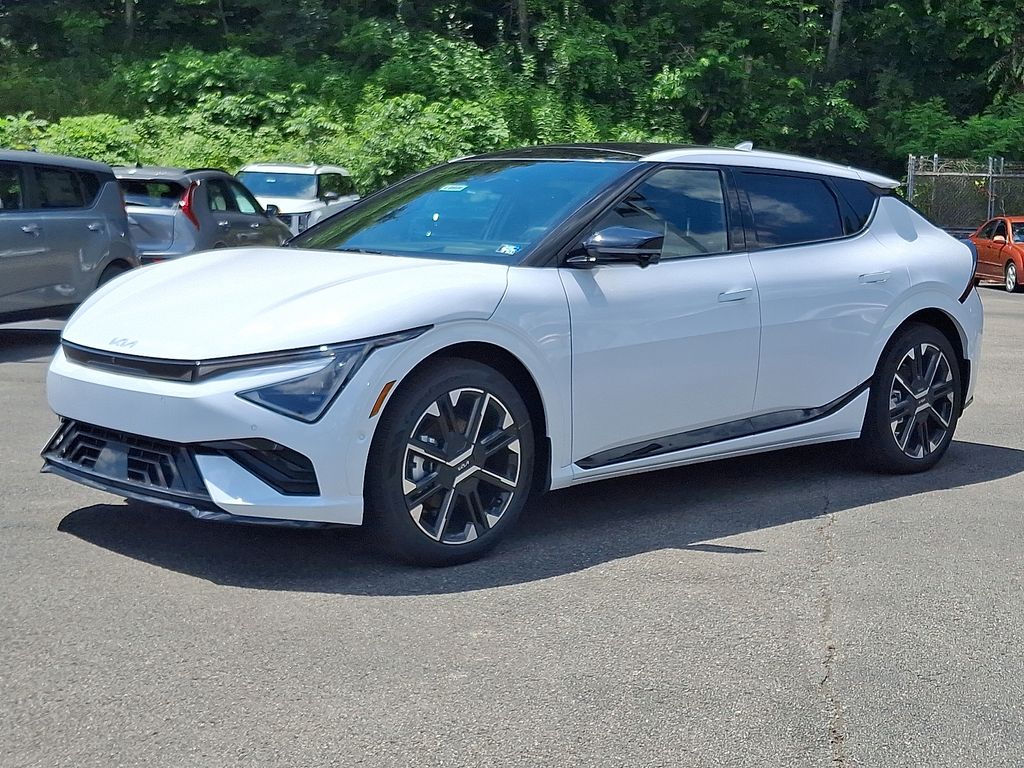 2025 Kia EV6 GT-Line photo 3