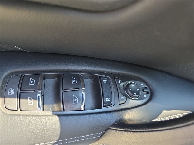 2019 Infiniti QX80 Luxe photo 27