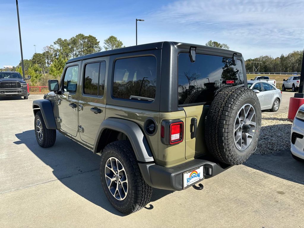 2025 Jeep Wrangler Sport S photo 4