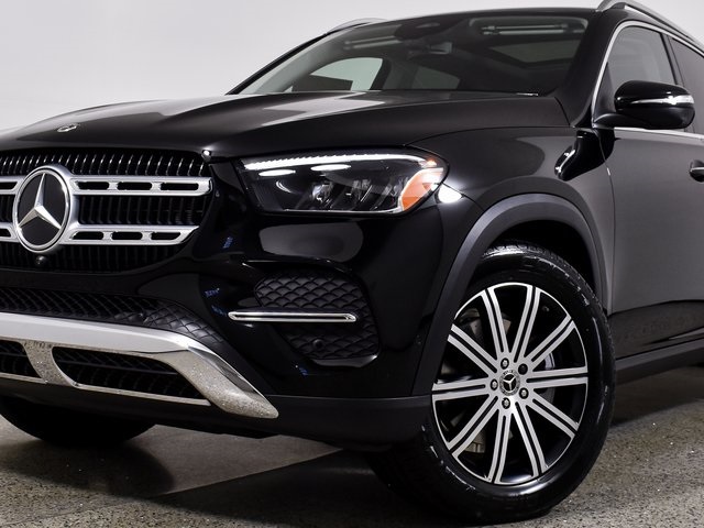 2026 Mercedes Benz GLE 350 4MATIC photo 3