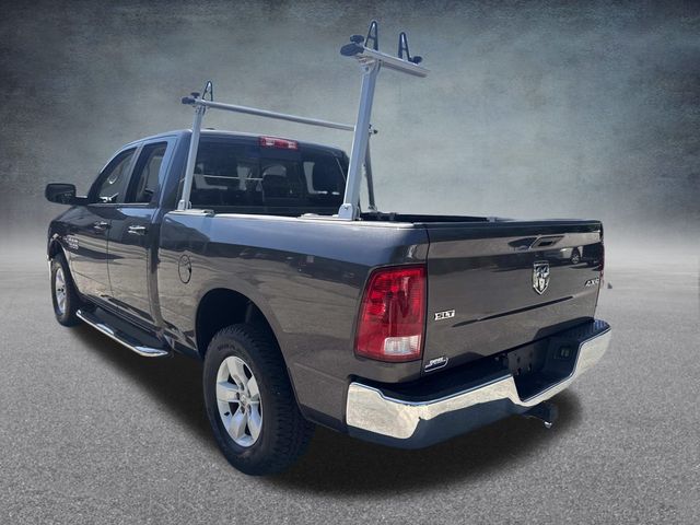 2016 Ram 1500 SLT photo 9