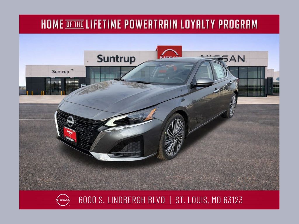 2025 Nissan Altima SL's photo