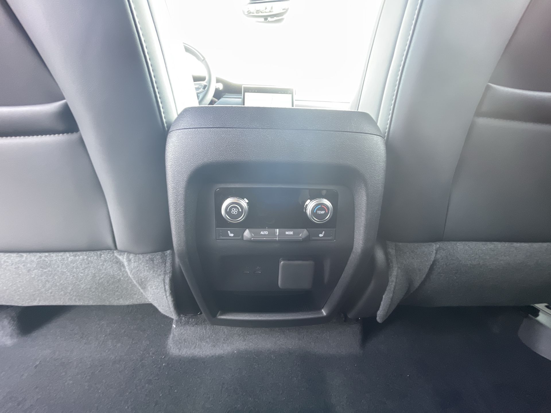 2026 Gmc Acadia Elevation photo 43