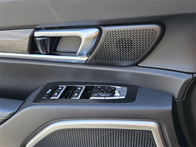 2022 Kia Telluride EX photo 28